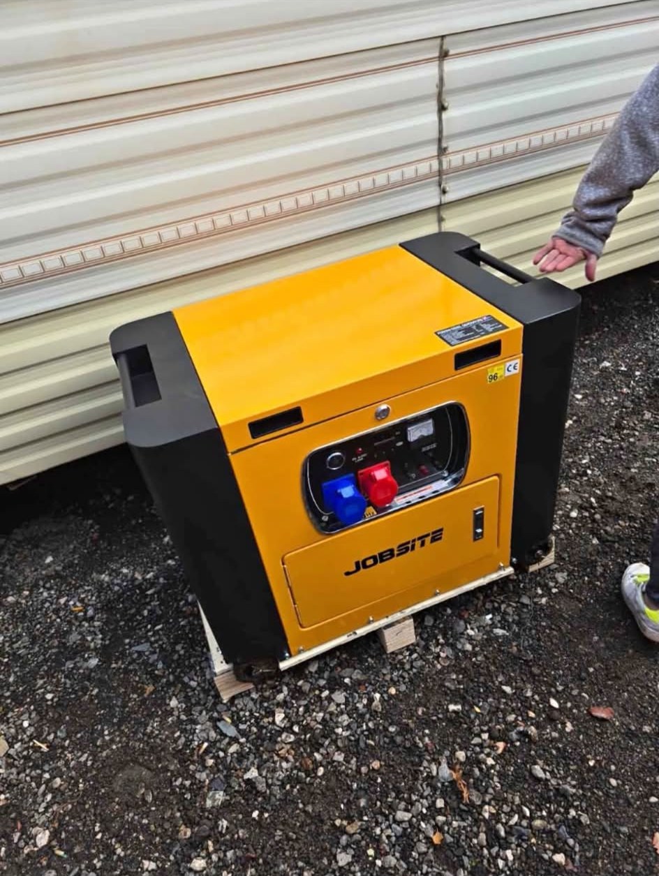 Jobsite Silent Canopy Generator