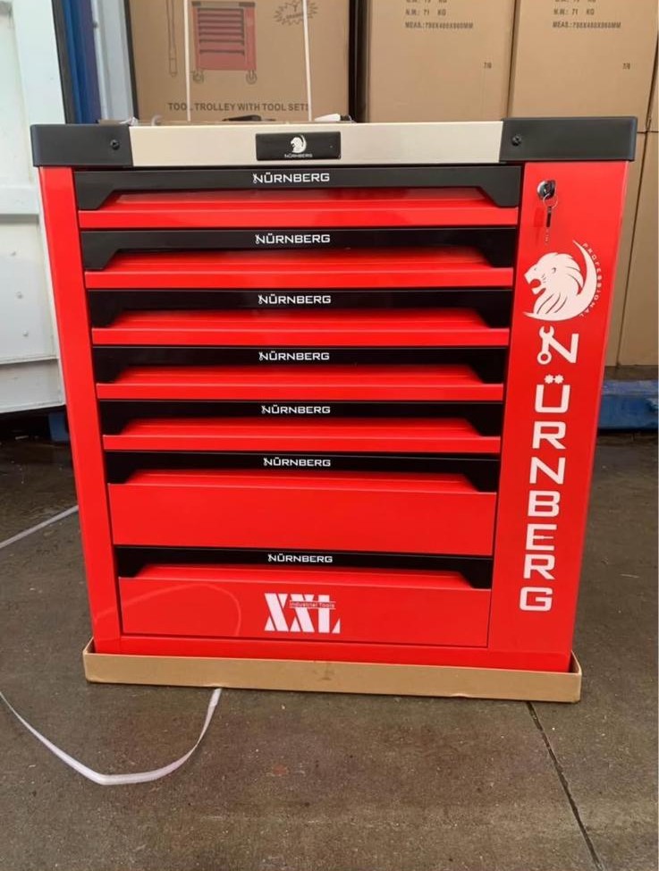 Nürnberg XXL Tool Cabinet 9